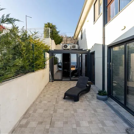 Cabacum Paradise 2 On The Seashore